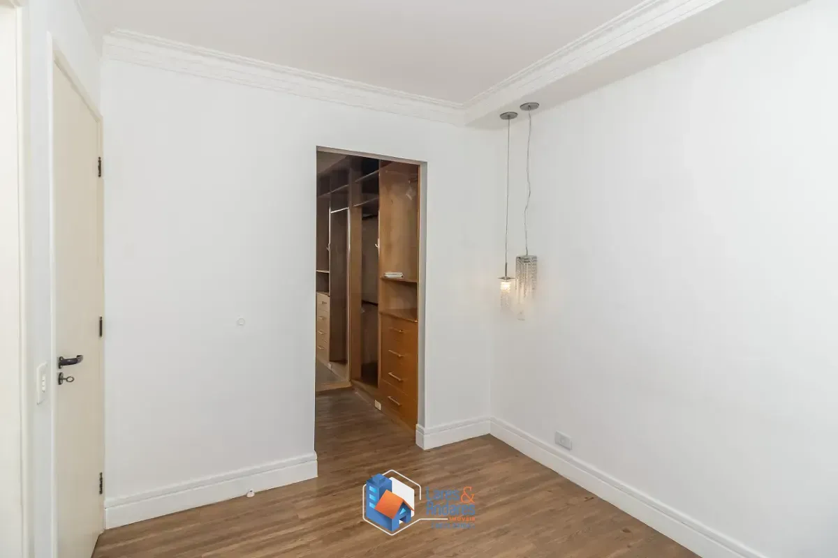 Imagem Apartamento para venda em Vila Uberabinha com 2 quartos, sendo 1 suíte, 79m²