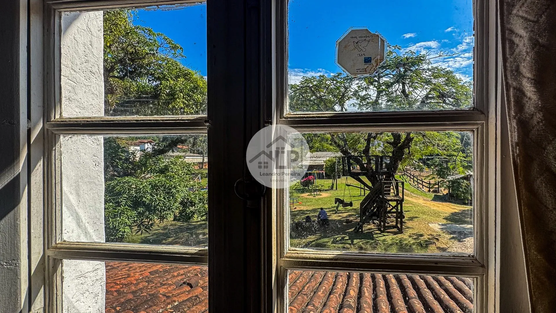 Imagem Fazenda/Sítios/Chácaras de 3 quartos, 150m² no bairro Penedo, em Itatiaia