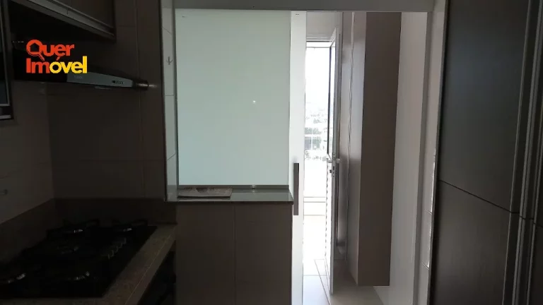 Imagem Apartamento à venda no Campos Elíseos, Edifício Sevilha: 3 quartos, 1 suíte, sala, 2 banheiros, 2 vagas - 93m². Quer Imóvel Negócios Imobiliários.