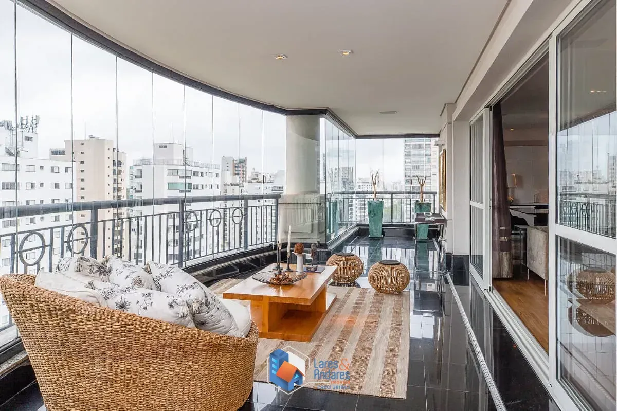 Imagem Apartamento para venda em Moema com 3 quartos, sendo 3 suítes, 301m²