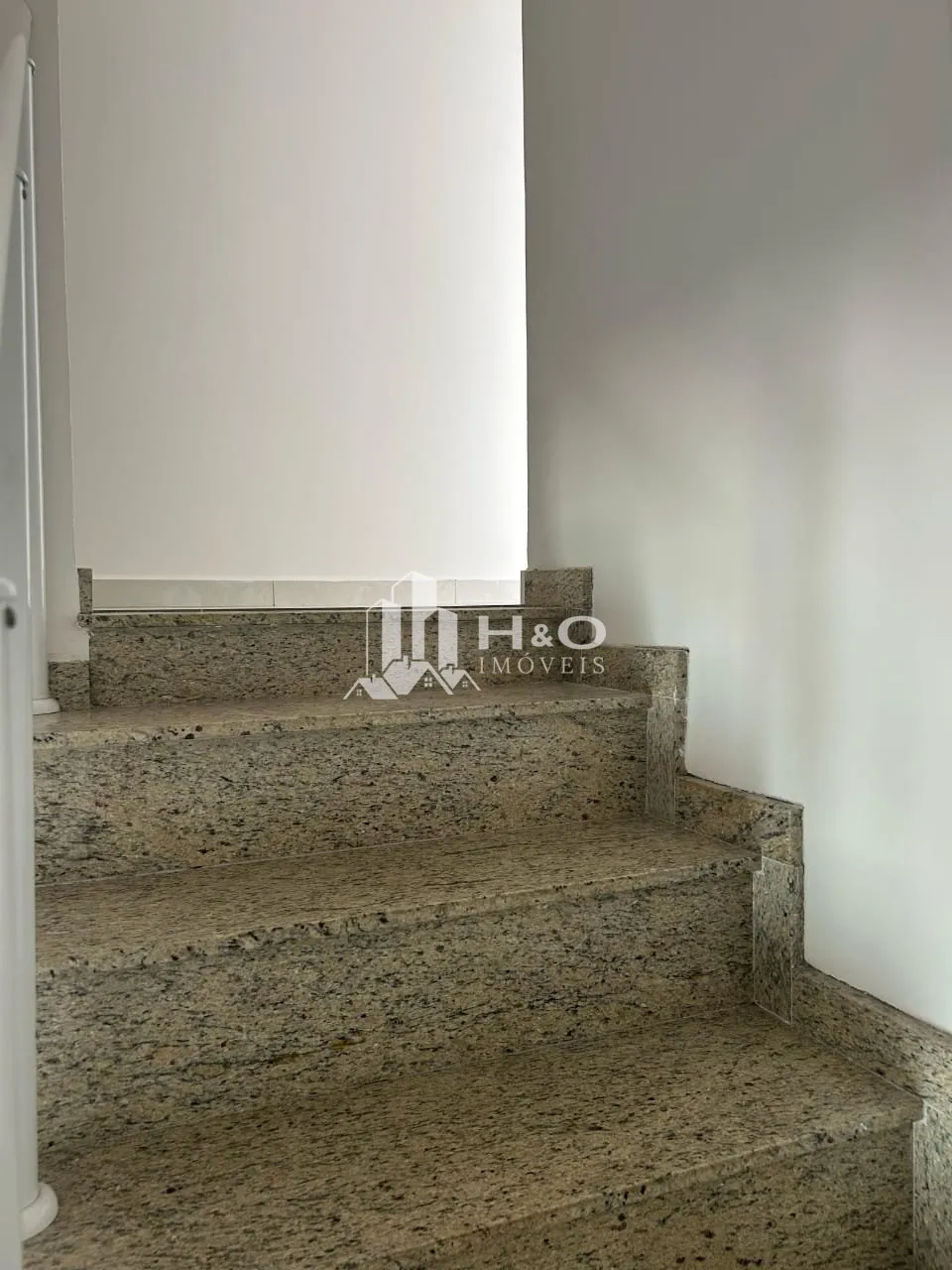 Imagem Sobrado de 3 quartos, 106m² no bairro Cidade Líder, em São Paulo