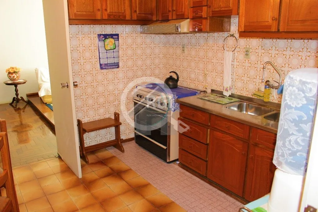 Imagem Exclusividade - Apartamento desocupado, semi-mobiliado, de três dormitórios e uma vaga na garagem ...
