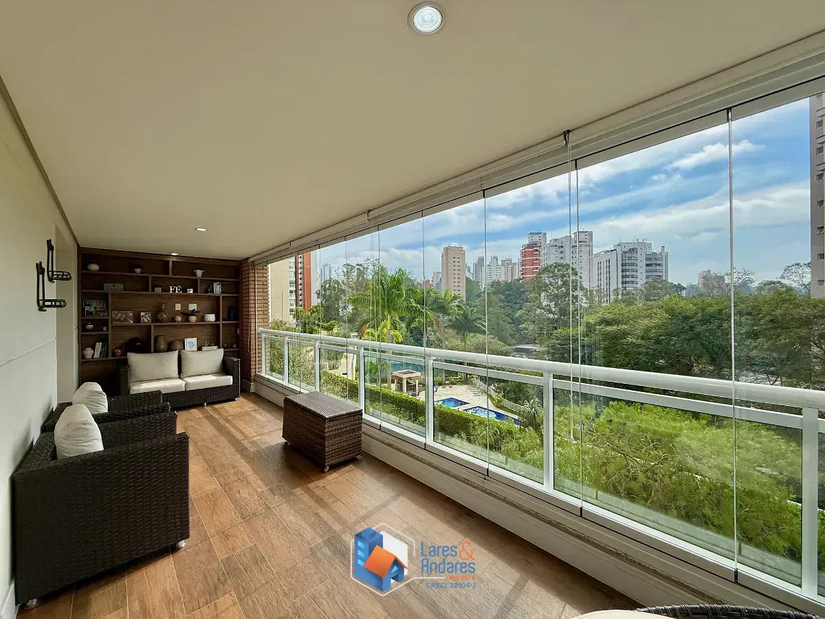Imagem Apartamento para venda em Vila Andrade com 4 quartos, sendo 3 suítes, 200m²