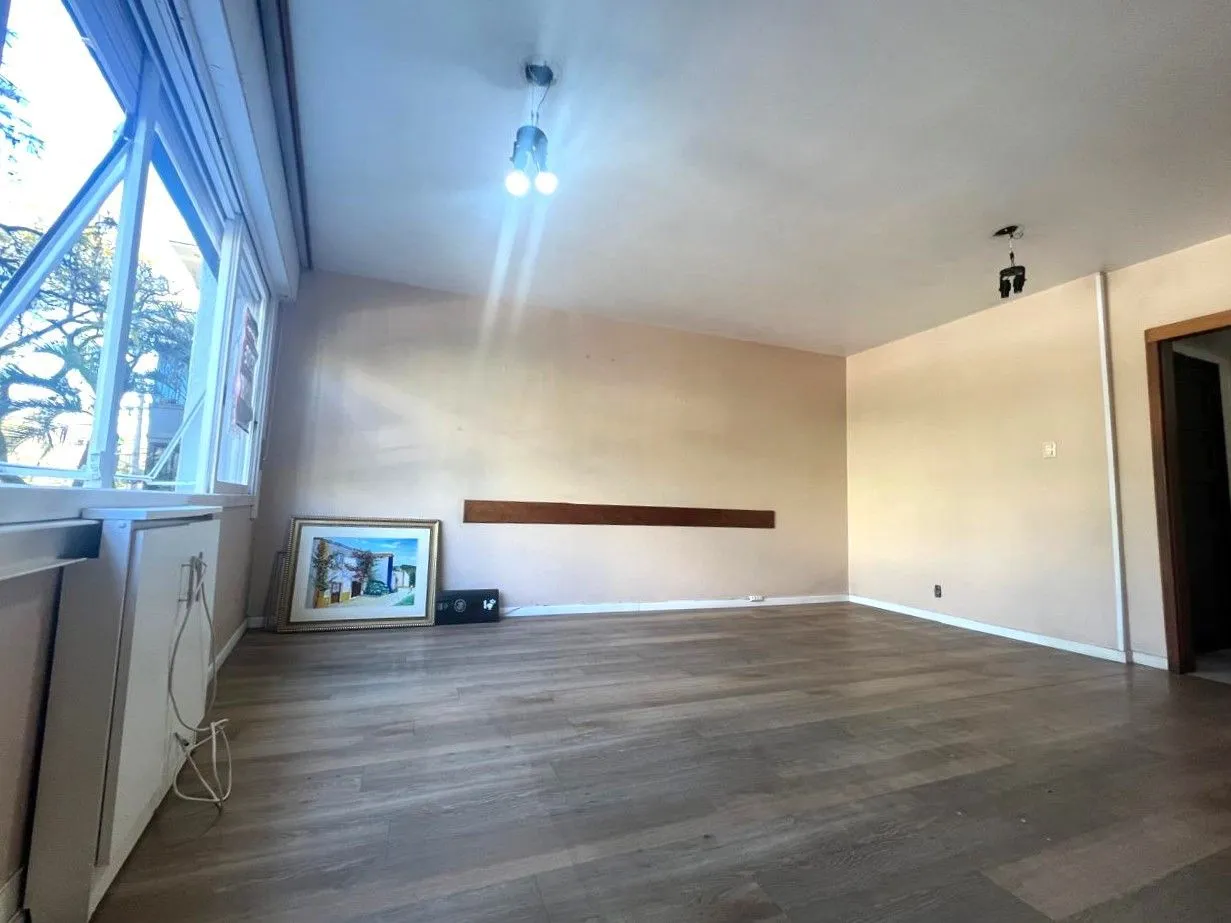 Imagem Excelente apartamento 3 dormitórios com vaga no Bom Fim
