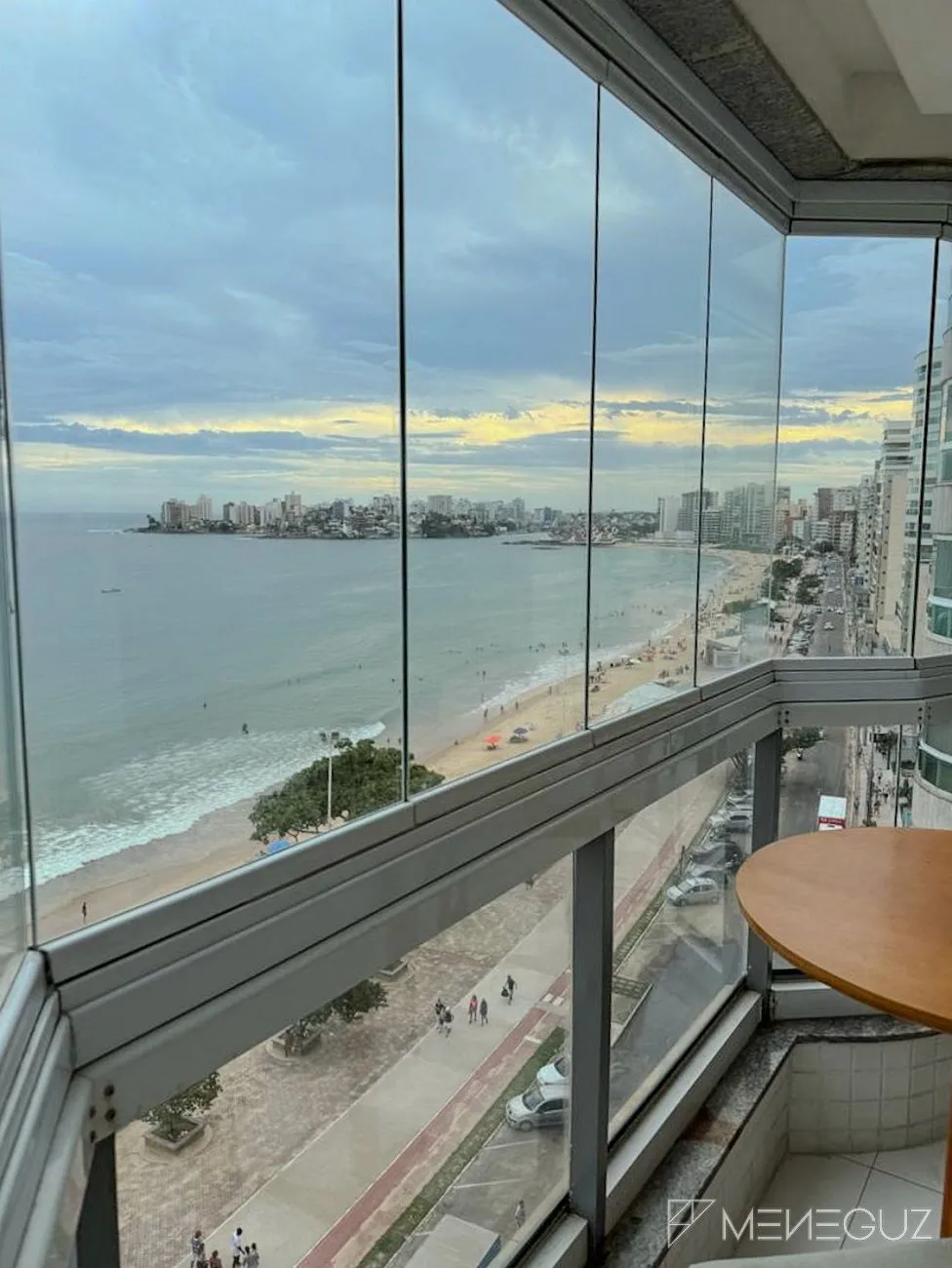 Imagem APARTAMENTO 4 SUÍTES - FRENTE TOTAL MAR Praia do Morro em Guarapari