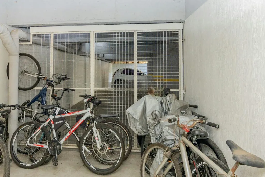 Imagem Apartamento de 1 dormitório á venda no Bairro Santo Antônio, Porto Alegre
