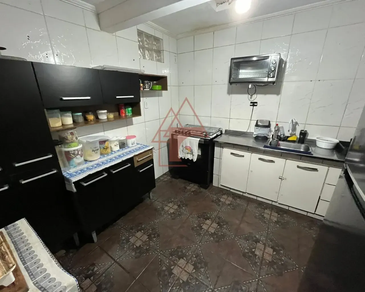 Imagem Sobrado com 6 Quartos à Venda, 205 metros em Jardim Costa e Silva - Cubatão