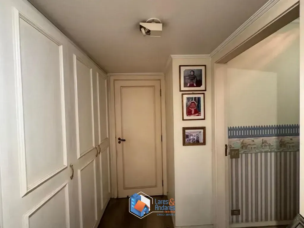 Imagem Apartamento para venda em Campo Belo com 4 quartos, sendo 2 suítes, 194m²