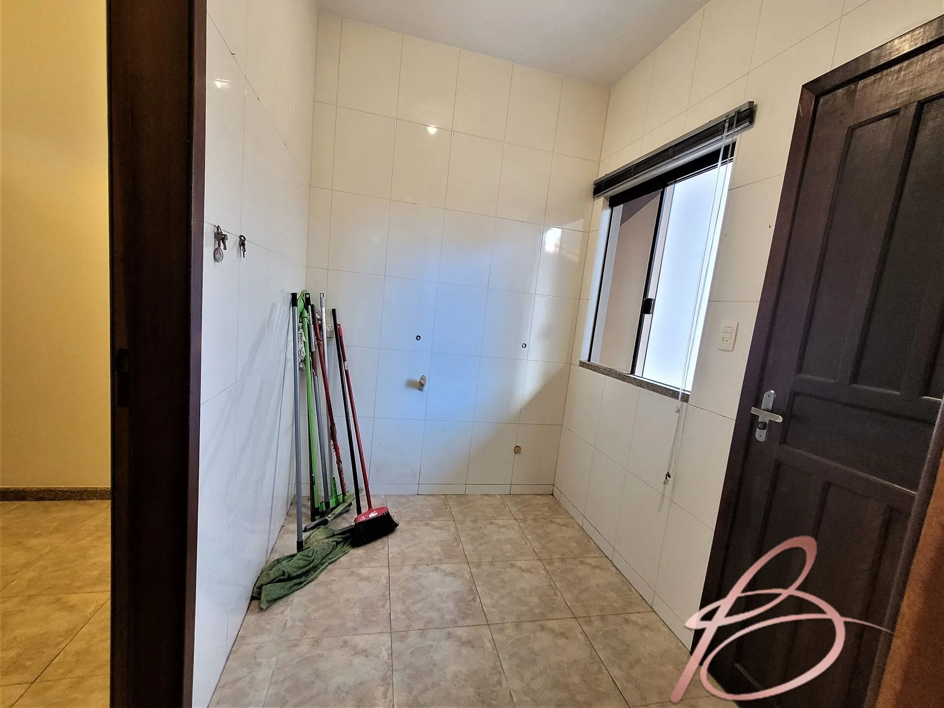 Imagem Excelente casa no centro de Balneário Camboriu