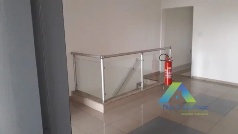Foto do imóvel Sala/ Andar Comercial para locação com 150m² em São João Climaco