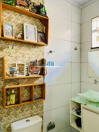 Imagem Casa para Venda em Feira de Santana, Tomba, 2 dormitórios, 1 suíte, 2 banheiros, 2 vagas