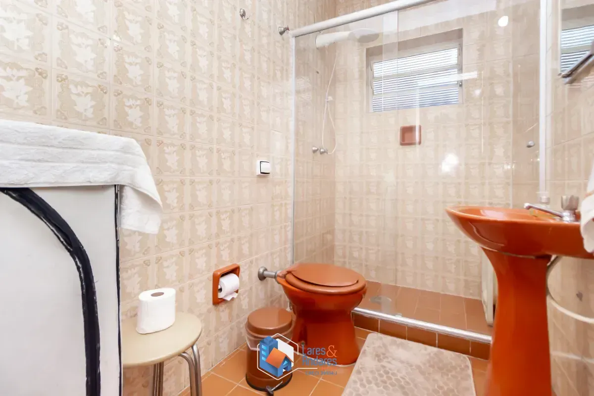 Imagem Sobrado para venda em Vila Firmiano Pinto com 3 quartos, sendo 1 suíte, 132m²