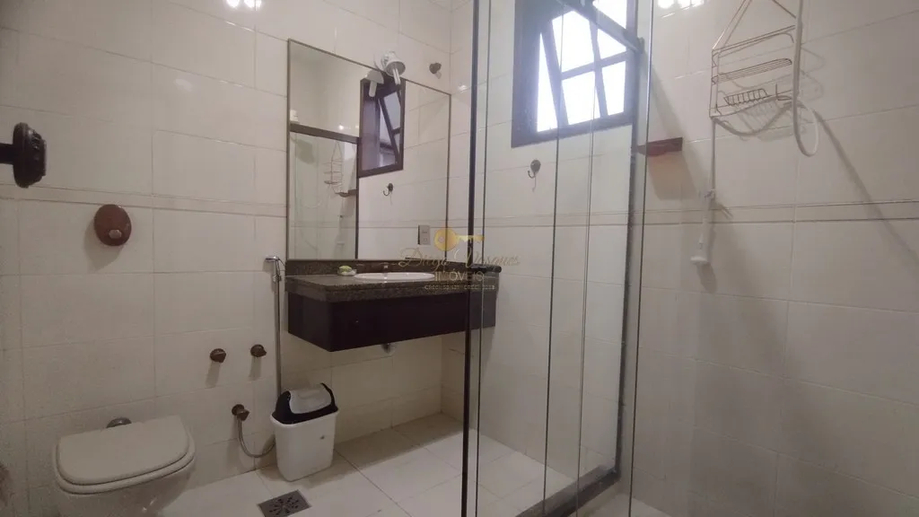 Imagem Casa em Condomínio para Venda em Teresópolis / RJ no bairro Alto