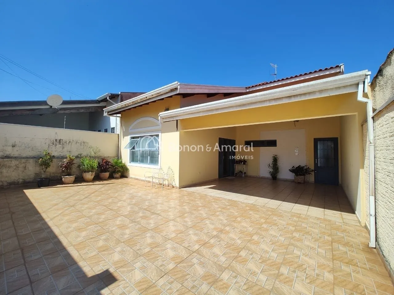 Foto do imóvel Casa Térrea à Venda, 03 quartos em Rua Dom Paulo de Tarso Campos, 370 - Vila Bressani, Paulínia - SP