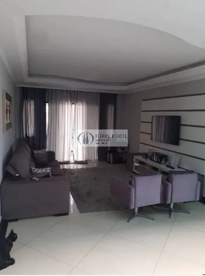 Imagem Linda Casa com 3 Suítes e Piscina no Jardim Imperador 