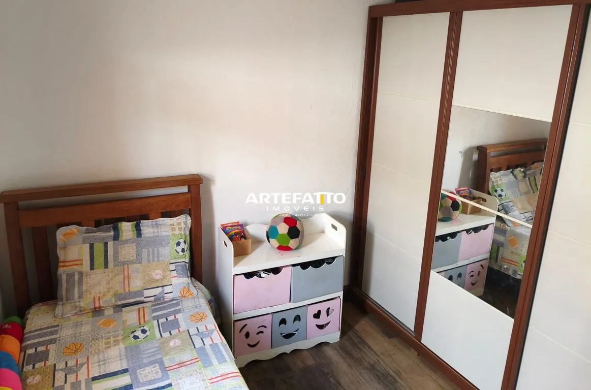 Imagem Casa Vila Sta. Cruz, Linda e espaçosa, 3 dorm. 3 vagas de garagem.