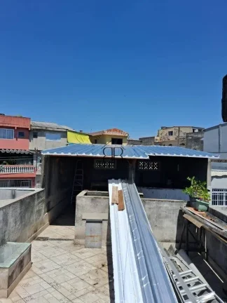 Imagem Casa ampla, com acabamento de primeira sendo o primeiro andar com sala, cozinha, lavabo e sala de ja...