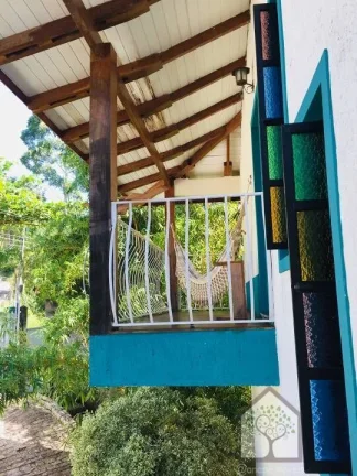 Imagem Mansão pé na areia em meio à natureza no Sambaqui
