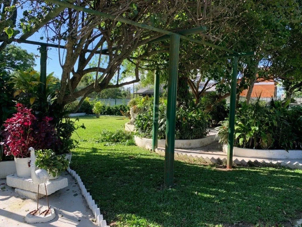 Imagem Sítio para Venda - 2000m², 3 dormitórios, 2 vagas - Ponta Grossa