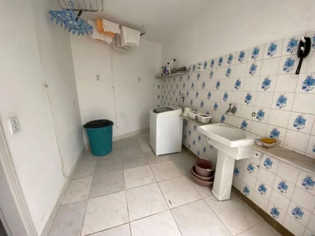 Imagem CASA COM 372,00 m² - SOLEMAR - PRAIA GRANDE SP