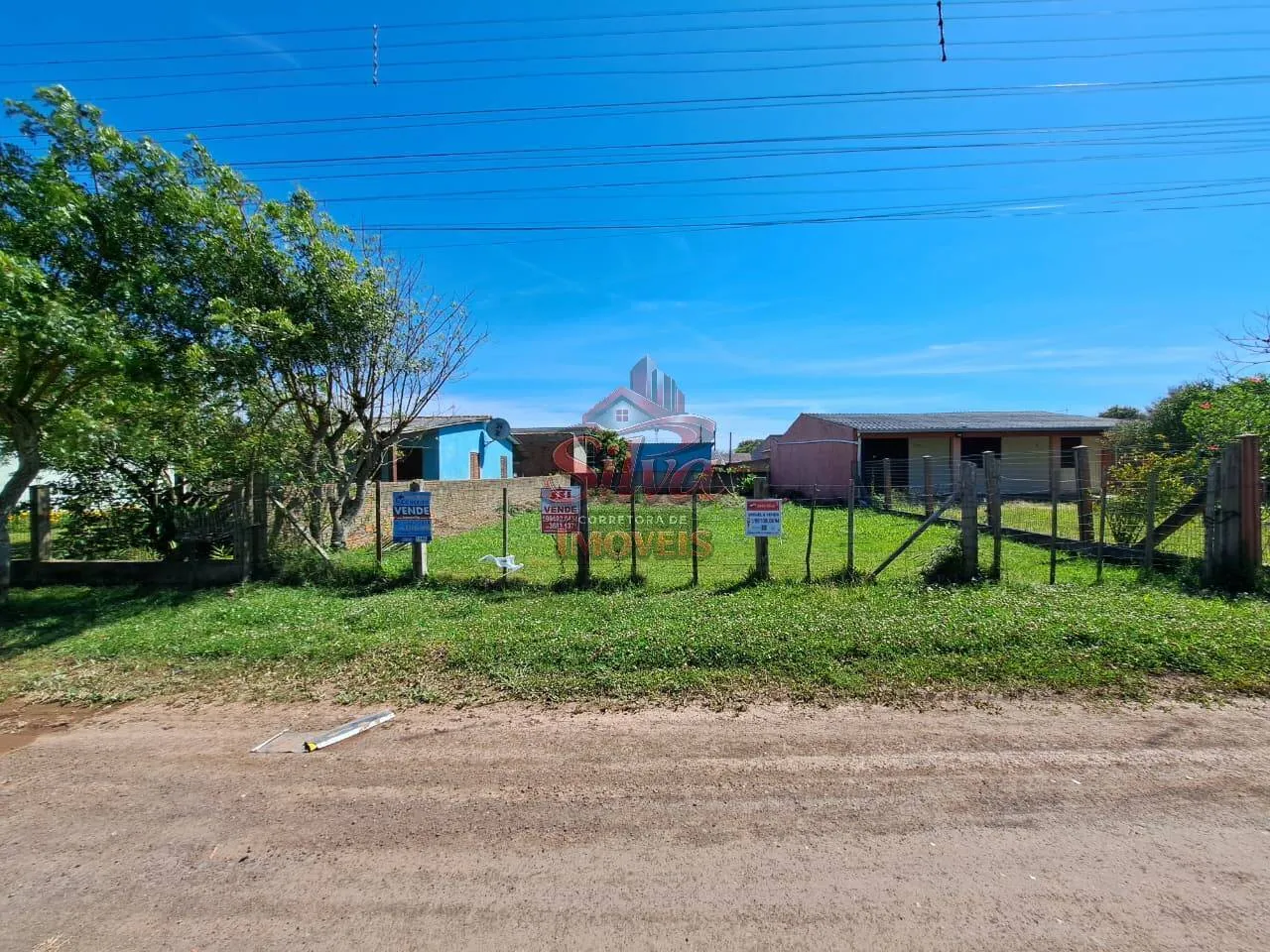 Imagem T146 | Terreno 300m² cercado em Mariluz