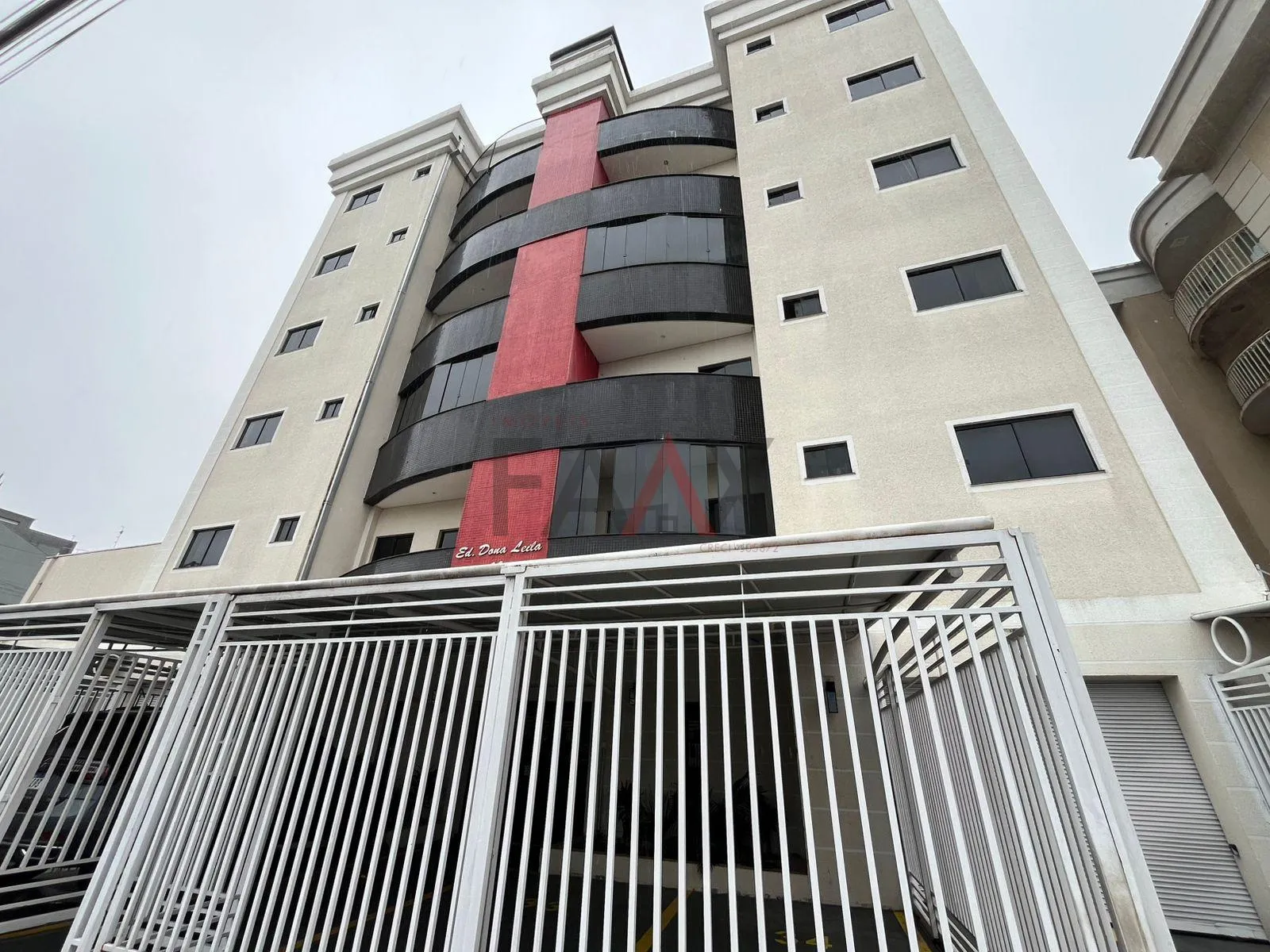Foto do imóvel Apartamento Trianon 02 quartos garagem coberta, sacada com churasqueira.