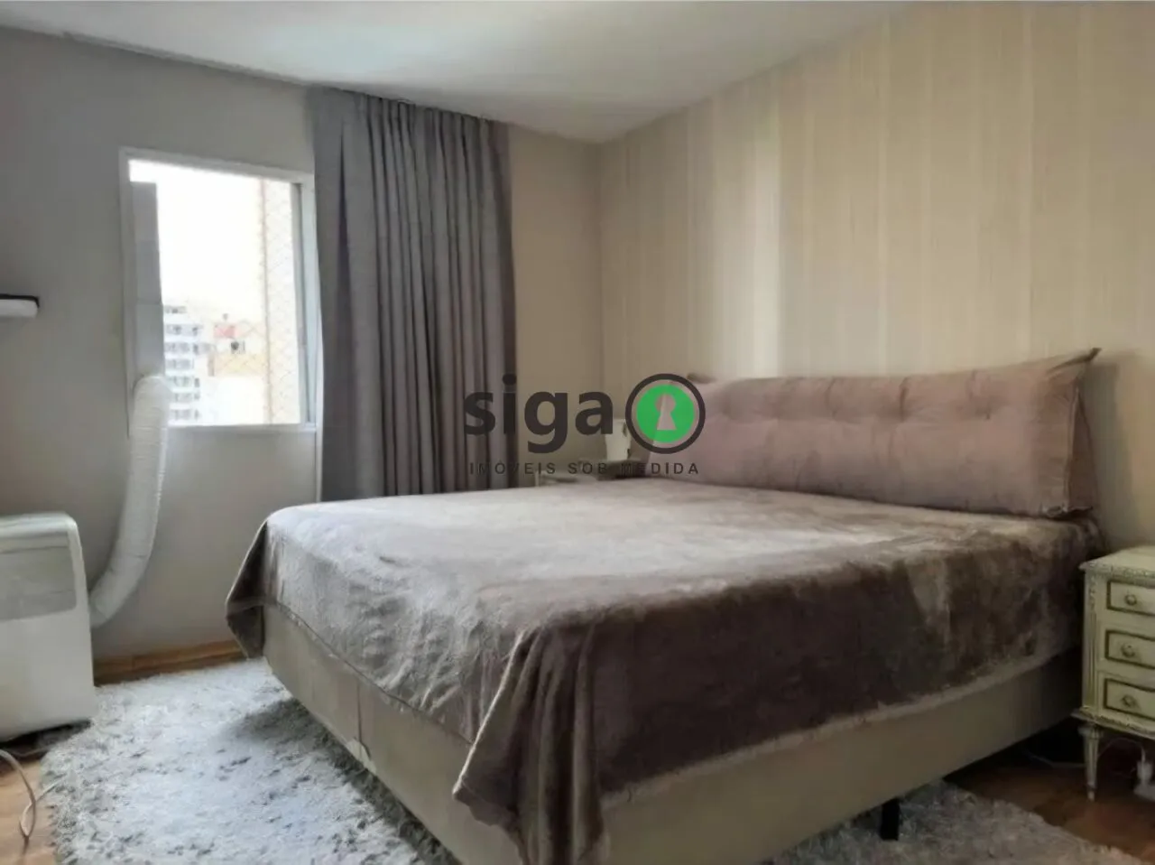 Imagem Apartamento à Venda no Campo Belo - 132 m² | 3 Dormitórios |Andar Alto