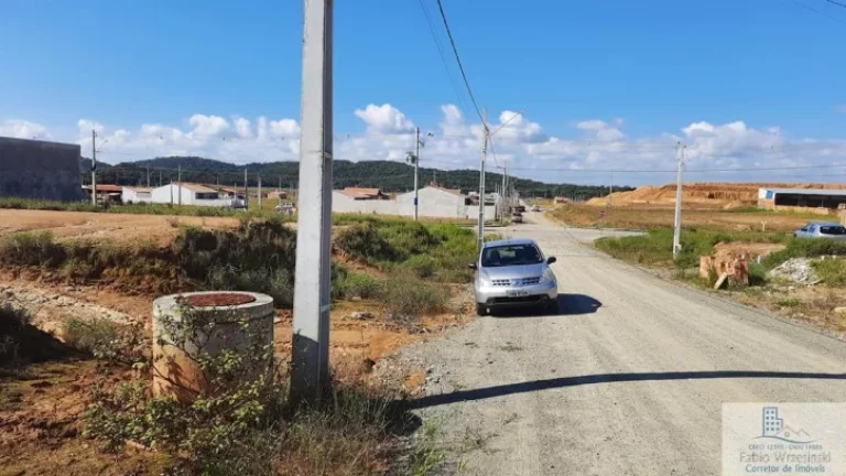 Imagem Terreno - Em loteamento, para Venda em Araquari/SC