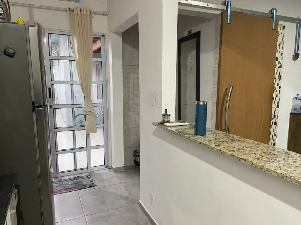 Imagem CASA COM 142,00 m² - GUILHERMINA - PRAIA GRANDE SP