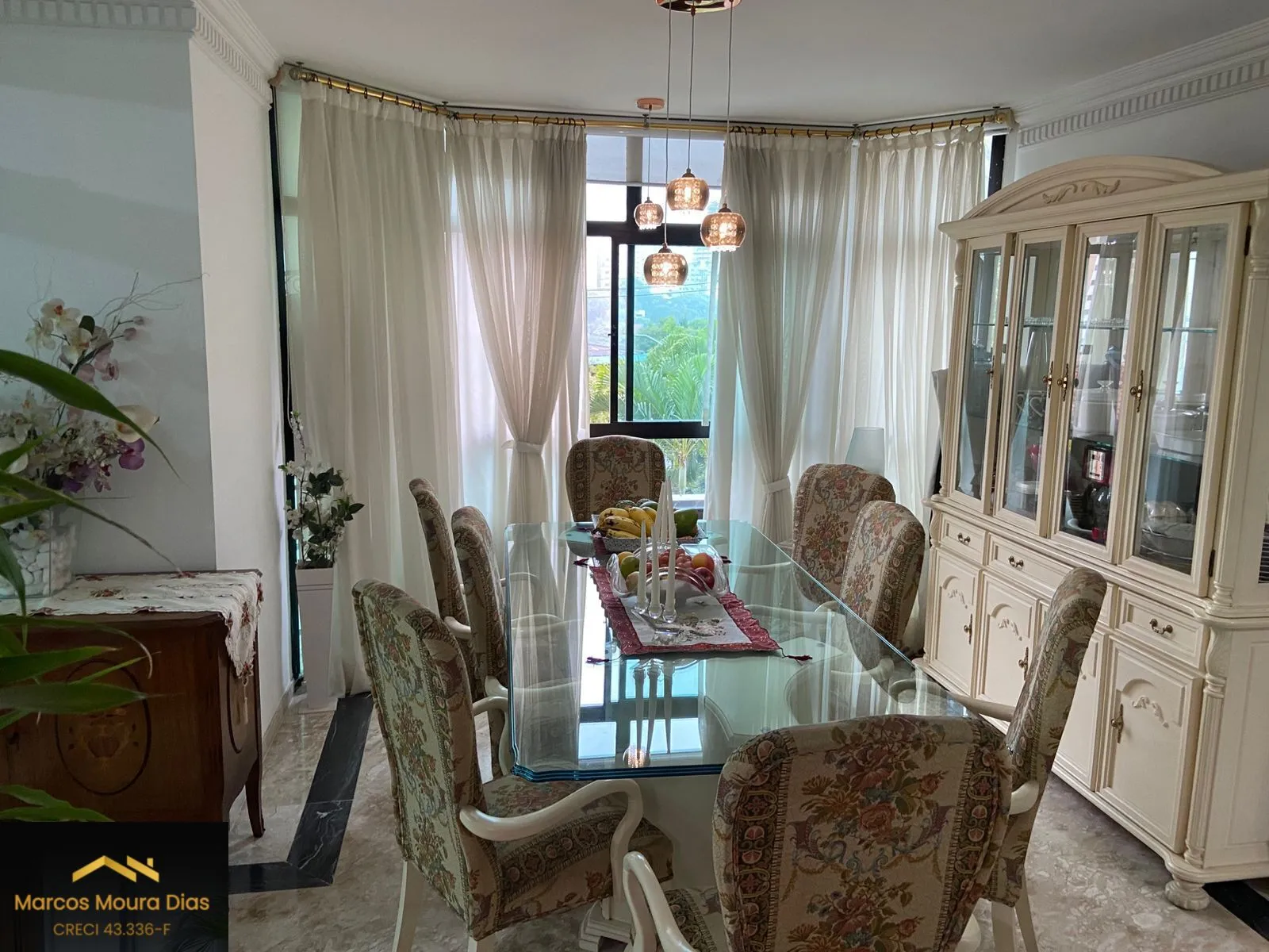 Imagem Oportunidade única no Pacaembu! Apartamento de alto padrão - de R$ 2.480.000,00 por apenas R$ 1.750.000,00!
