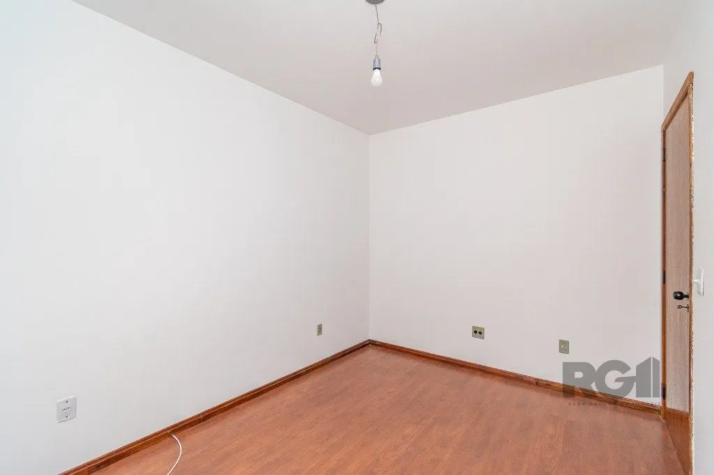 Imagem Apartamento no bairro Petrópolis de 2 dormitórios e vaga