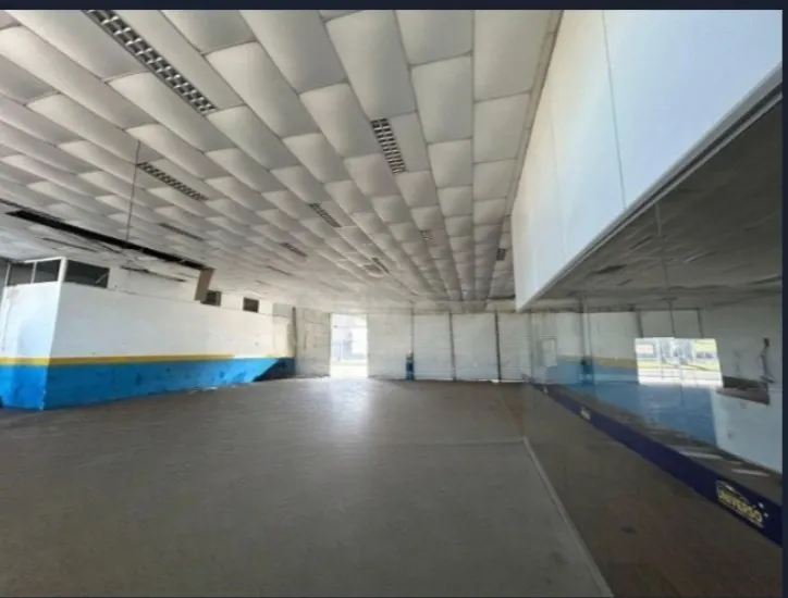 Imagem Locação Galpão de 25mil por APEAS R$ 16mil na Av. General Carneiro, Sorocaba/SP Localização Privilegiada