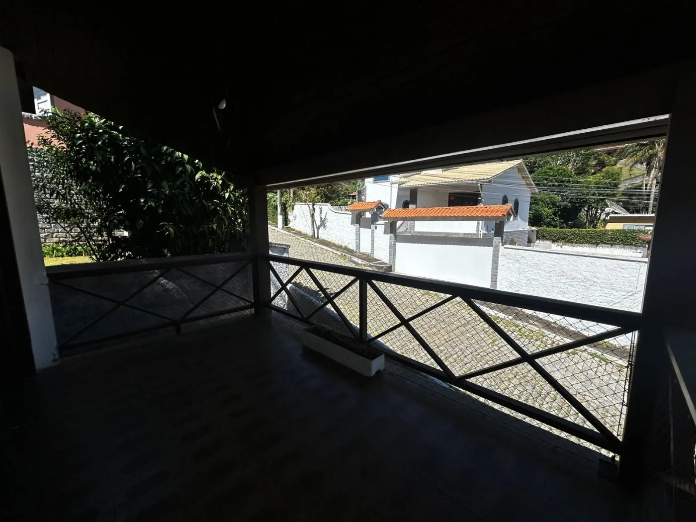 Imagem Casa em Condomínio para Venda em Petrópolis / RJ no bairro Nogueira