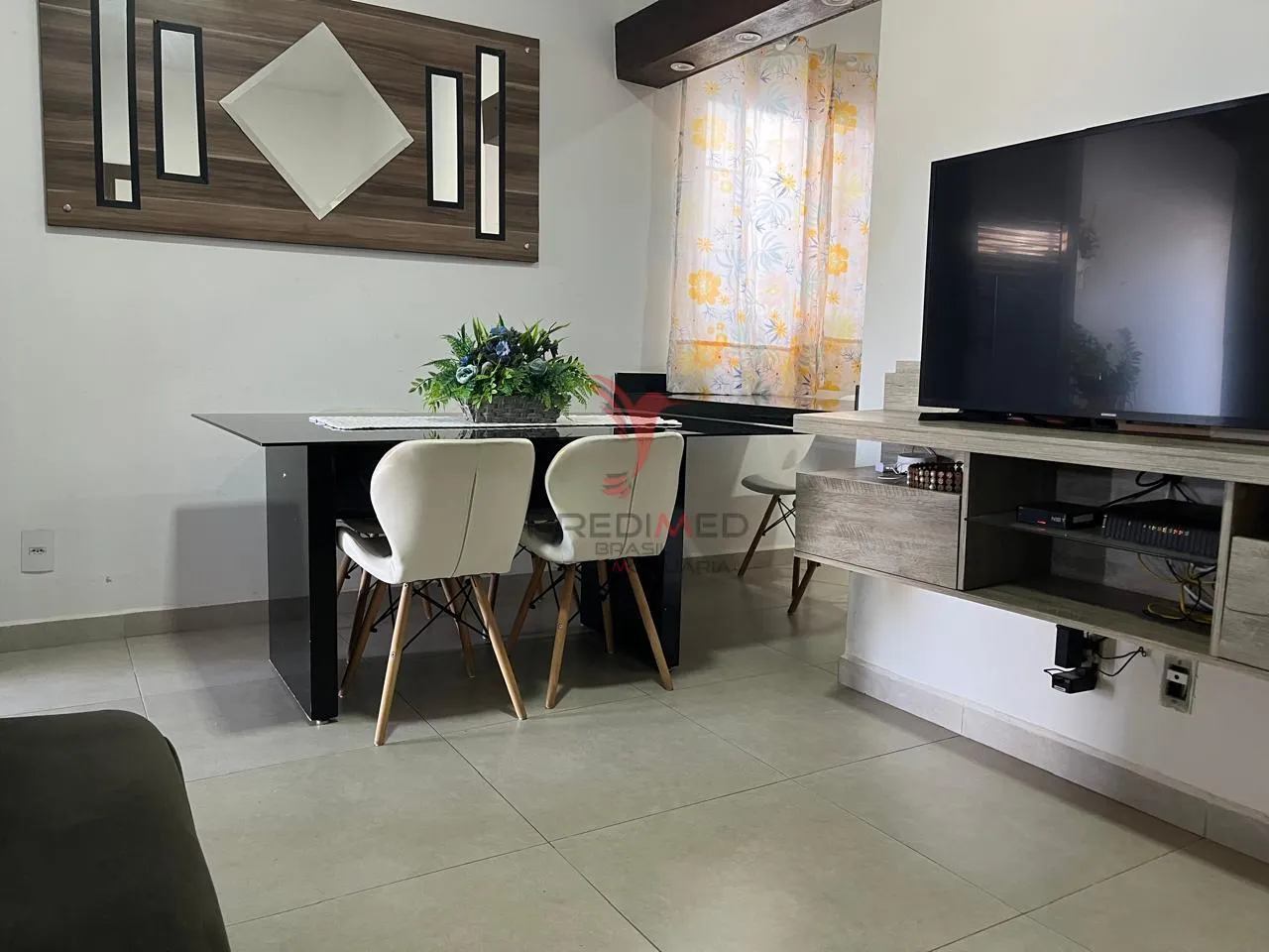 Imagem Casa muito charmosa a venda no Parque América em Itu
