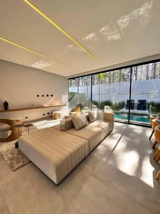 Imagem Casa de Condomínio em Alphaville - Santana de Parnaíba, SP