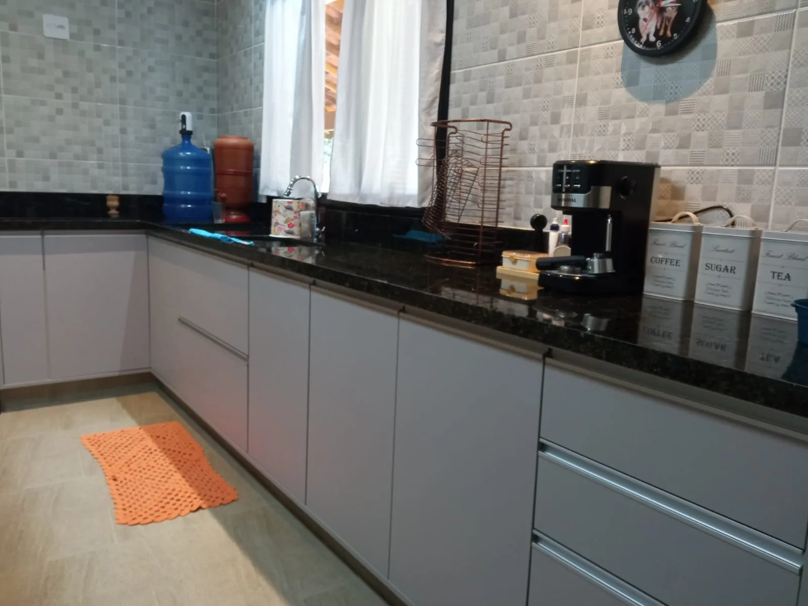 Imagem Somente R$ 650.000mil Casa com 300m²,3 Dor, sendo uma Suite 800m² de Terreno em Condomínio Aquários Araçoiaba Da Serra/SP
