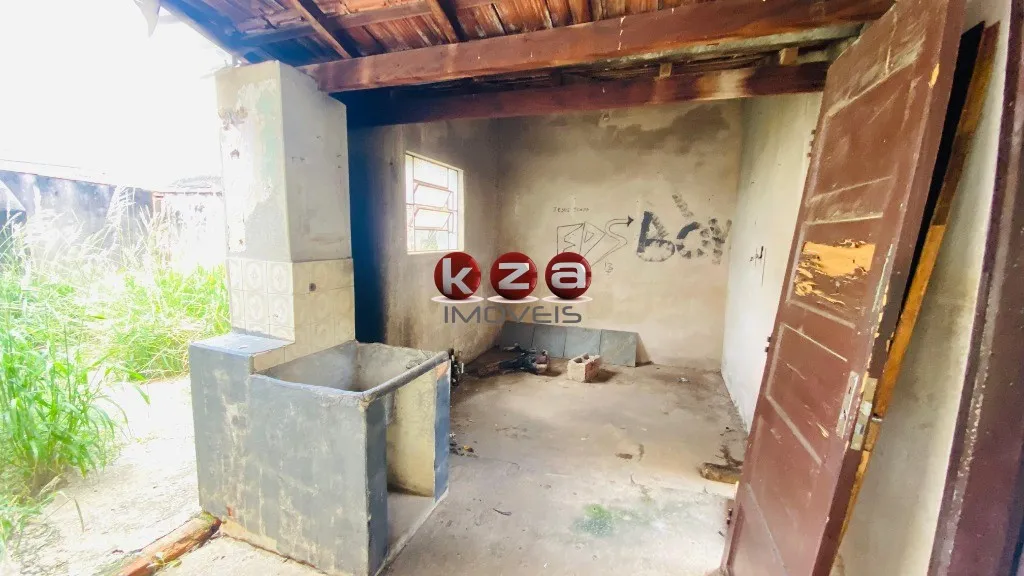 Imagem Oportunidade única: Casa comercial à venda em Valinhos-SP, Vila Papelão! 2 quartos, 1 sala, 1 banheiro, 1 vaga, 142,28m².