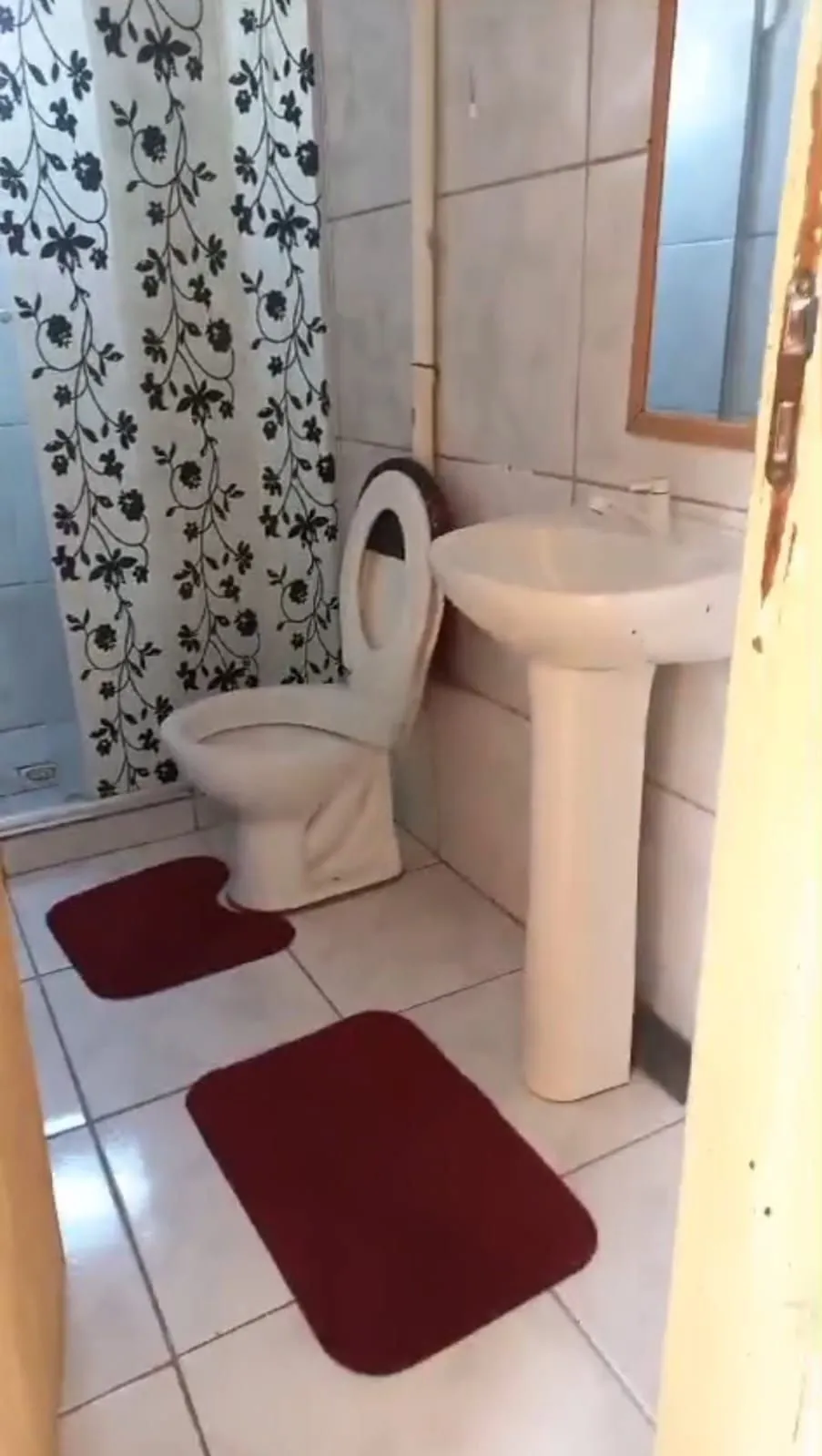 Imagem Casa comercial bairro Restinga
