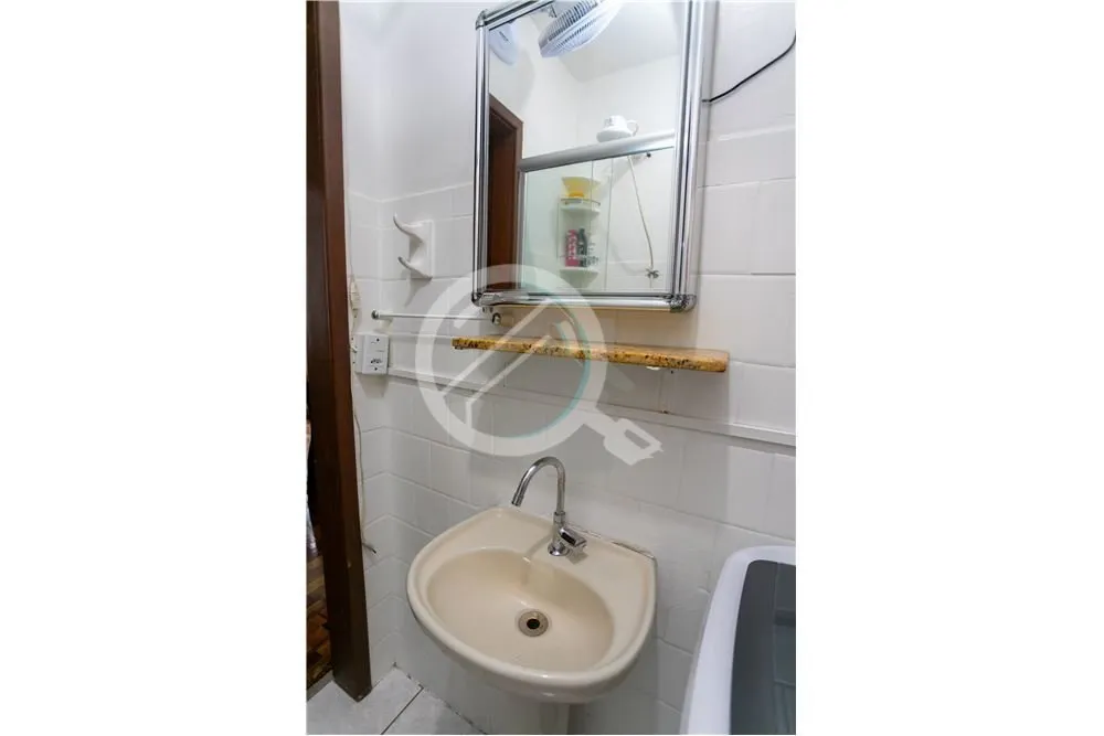 Imagem Este charmoso apartamento de 2 dormitório é uma ótima oportunidade para quem procura conforto, co...