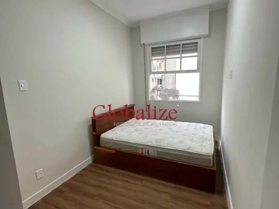 Imagem Apartamento à venda com 55m², 2 quartos, 1 banheiro, vista mar por R$399.000,00 no Embaré em Santos
