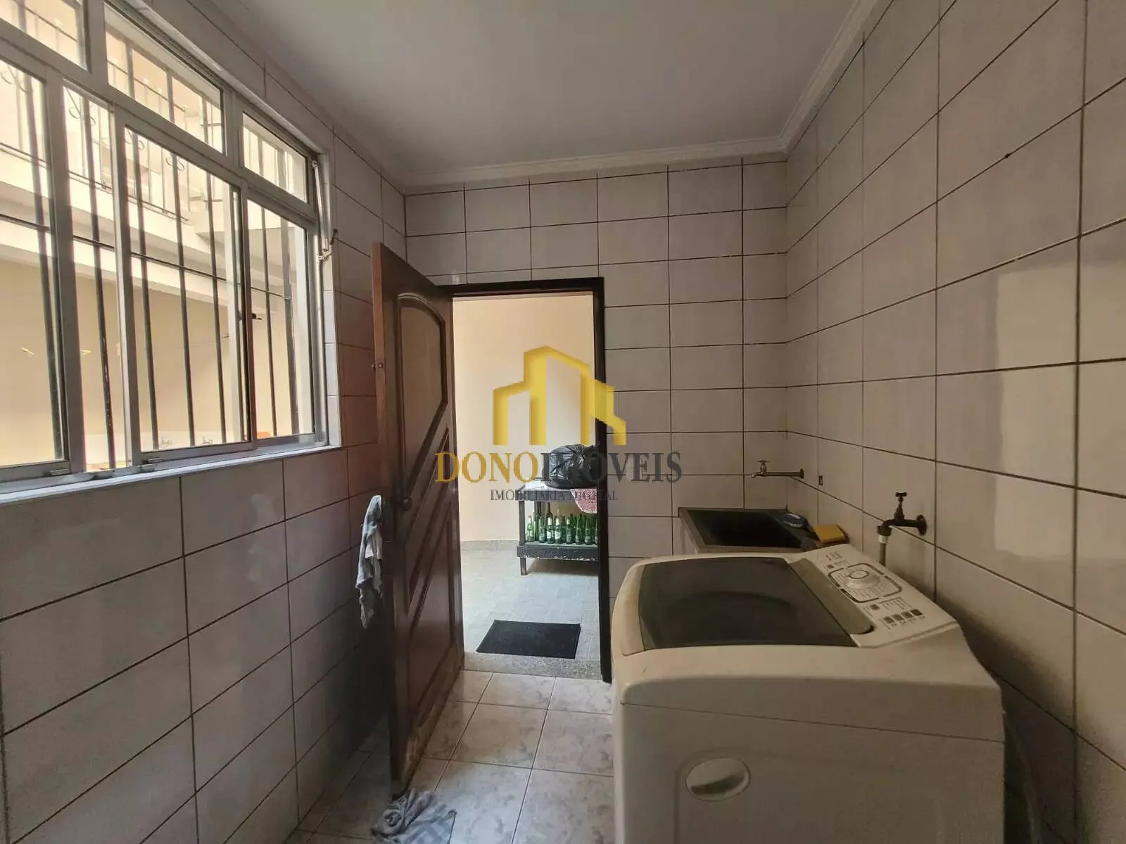 Imagem Sobrado à Venda com 4 dorms, 2 vagas, Bairro Parque Selecta II SBC