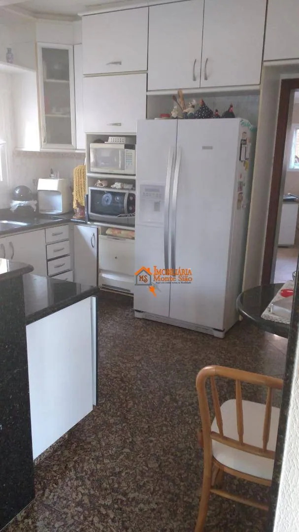 Imagem Casa com 5 dormitórios à venda, 570 m² por R$ 2.950.000,00 - Caputera - Arujá/SP
