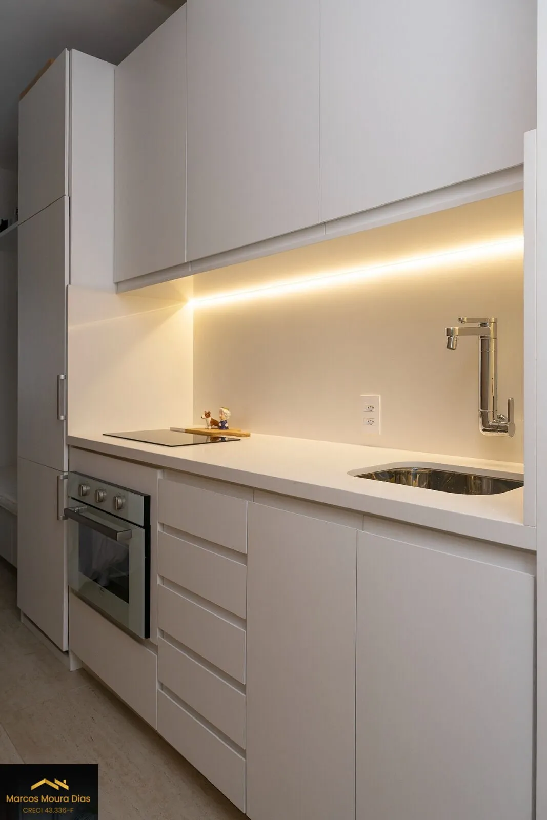 Imagem Apartamento Studio à venda com móveis planejados, Portaria 24hs, Centro, São Paulo, SP