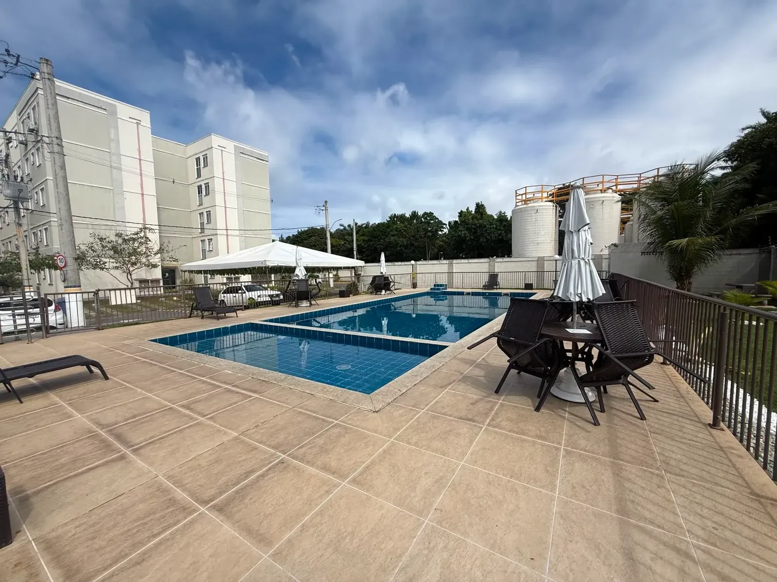 Imagem Apartamento com 2 Quartos à Venda, 40 m² em Nova Abrantes (Abrantes) - Camaçari
