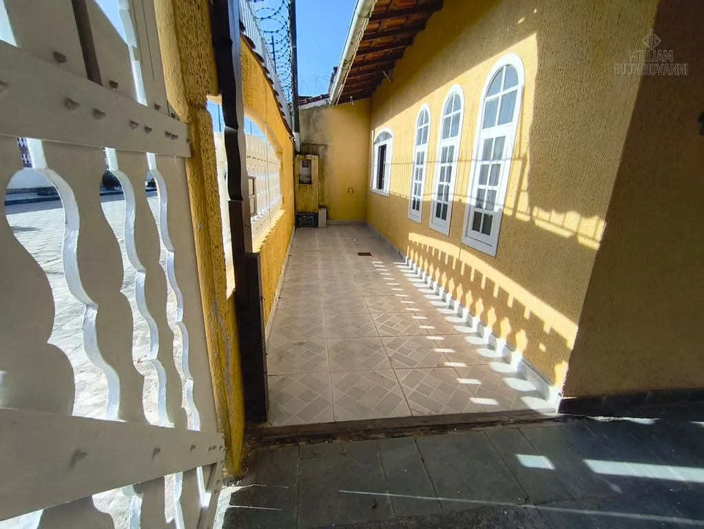 Imagem SUA CASA SEMI ISOLADA - MARACANÃ! Apenas de R$ 390.000,00