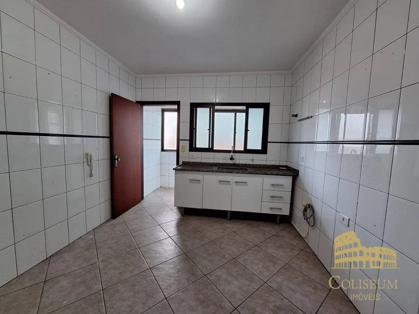 Imagem Apartamento com 3 dormitórios para alugar, 107 m² por R$ 4.000,00/mês - Canto do Forte - Praia Grande/SP