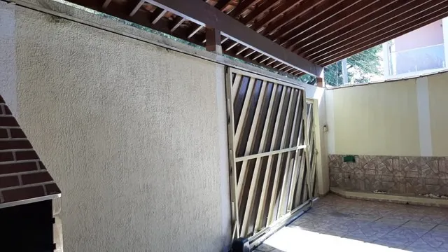 Imagem Barracão e casa já alugados, vendo, aceito permuta ou financio .