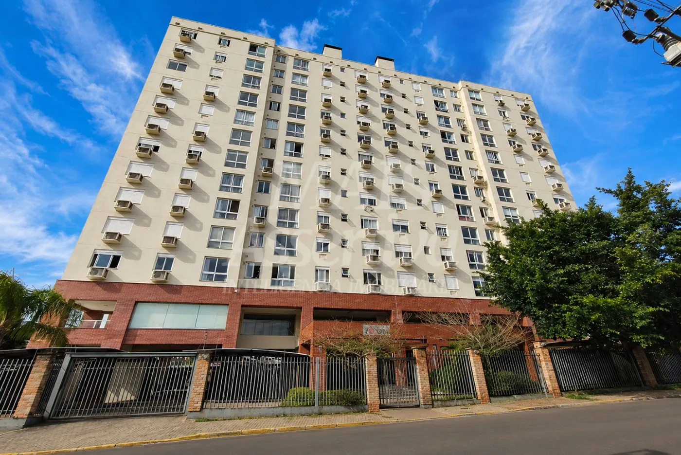 Imagem Apartamento semi mobiliado para venda no Edifício Downtown, Centro de Novo Hamburgo/RS.