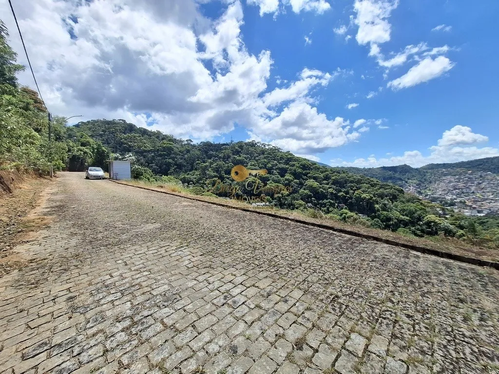 Imagem Terreno em Condomínio para Venda em Teresópolis / RJ no bairro Barra do Imbuí