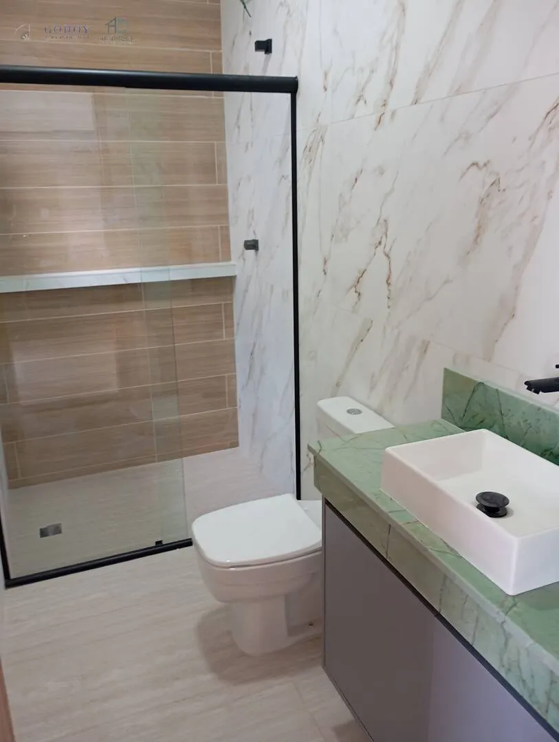 Imagem "Oportunidade em condomínio fechado - conforto e segurança!"